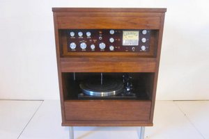 Boulton Stereo Amp &amp; Turntable