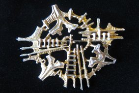 Elsa/Paul Hughes Pin
